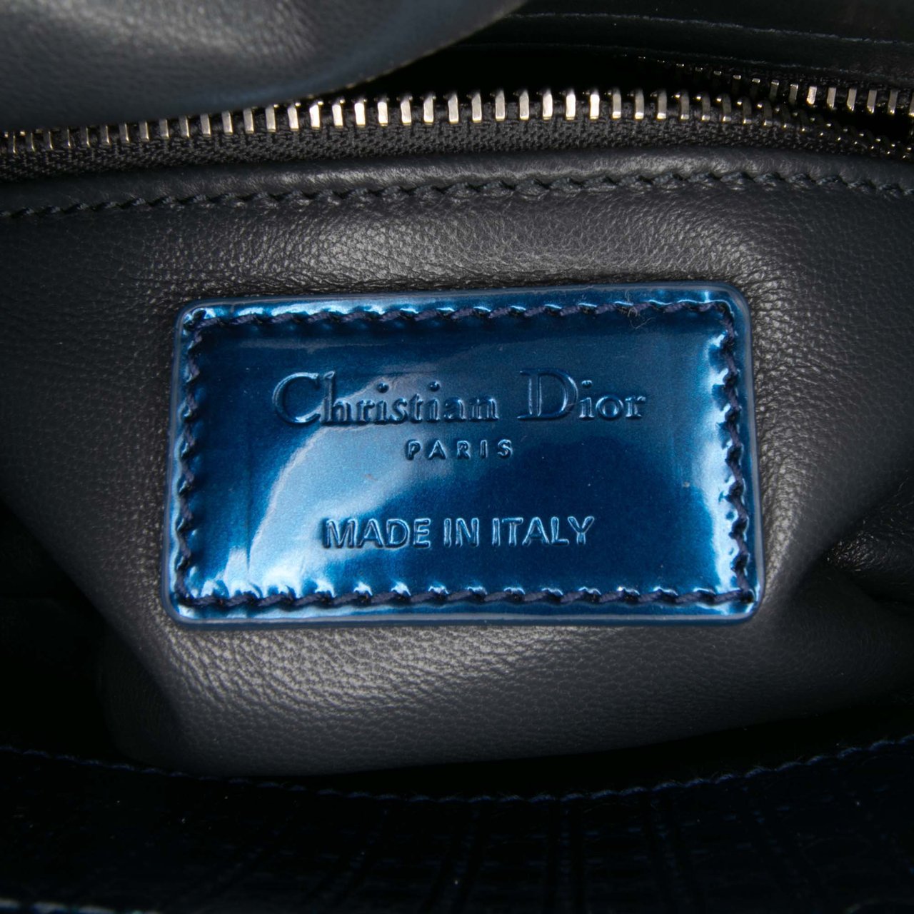Dior Mini Metallic Patent Microcannage Lady Dior Blauw