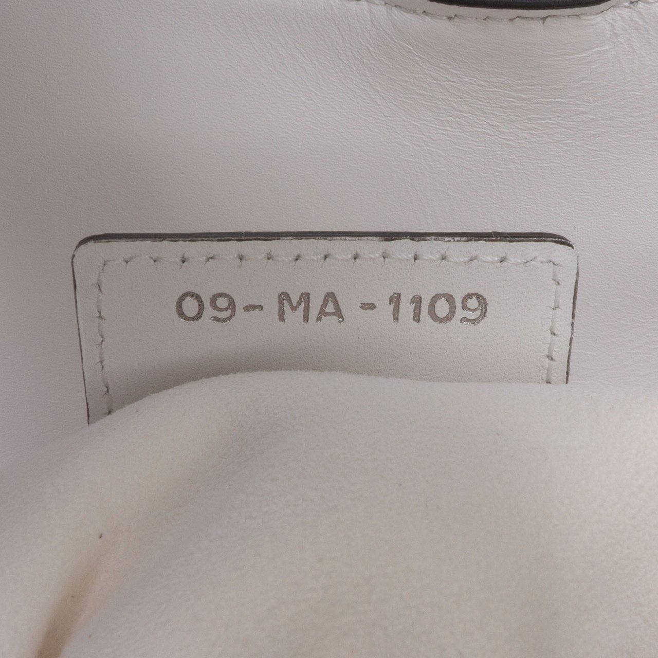 Dior Smooth Calfskin Saddle Bag Wit