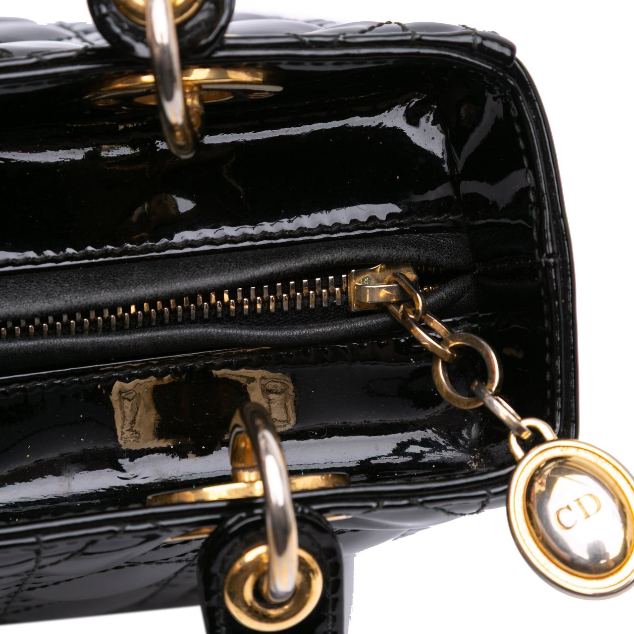 Dior Medium Patent Cannage Lady Dior Zwart