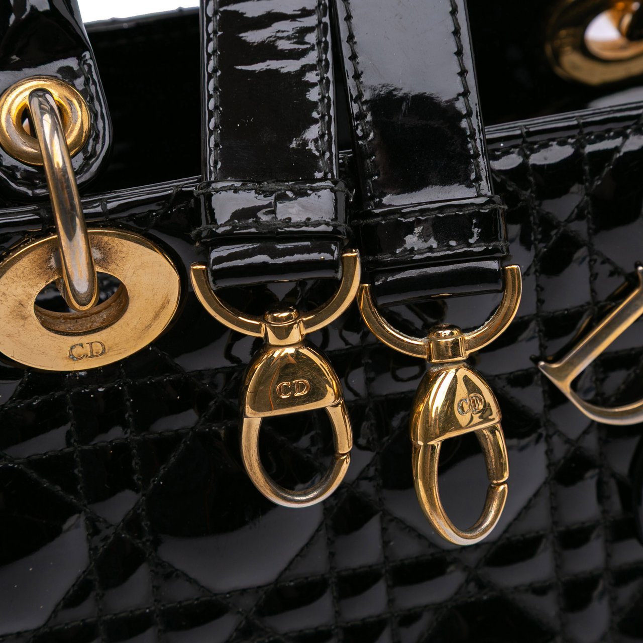 Dior Medium Patent Cannage Lady Dior Zwart