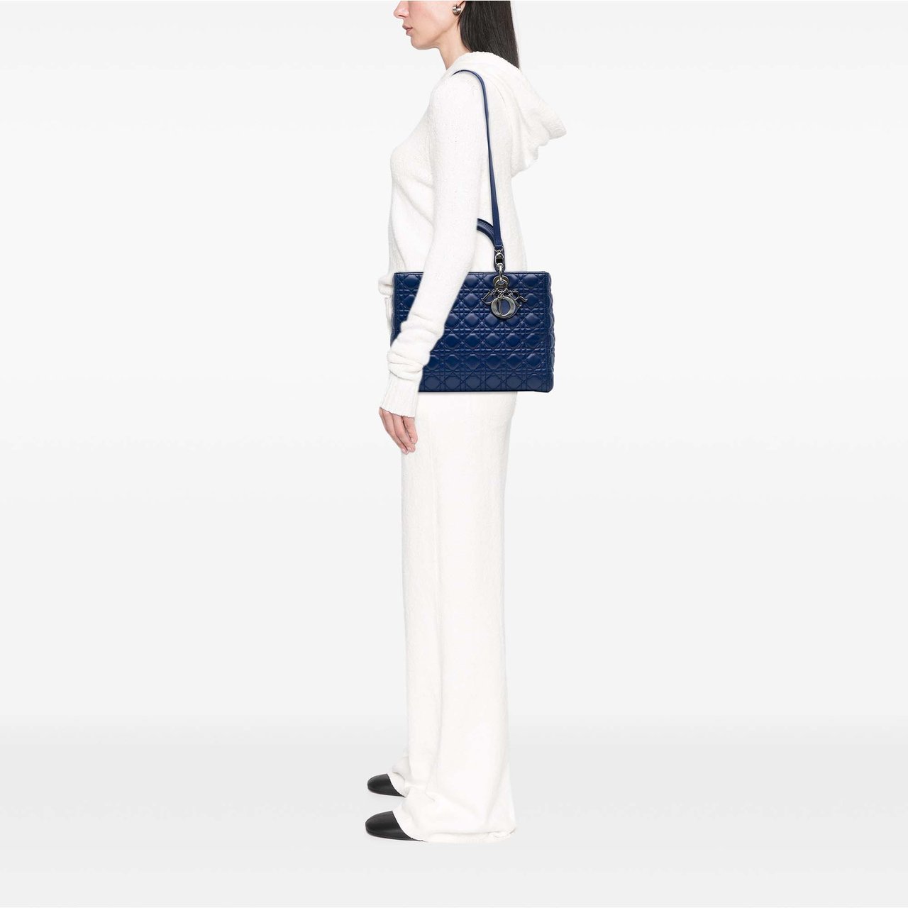 Dior Large Lambskin Cannage Lady Dior Blauw