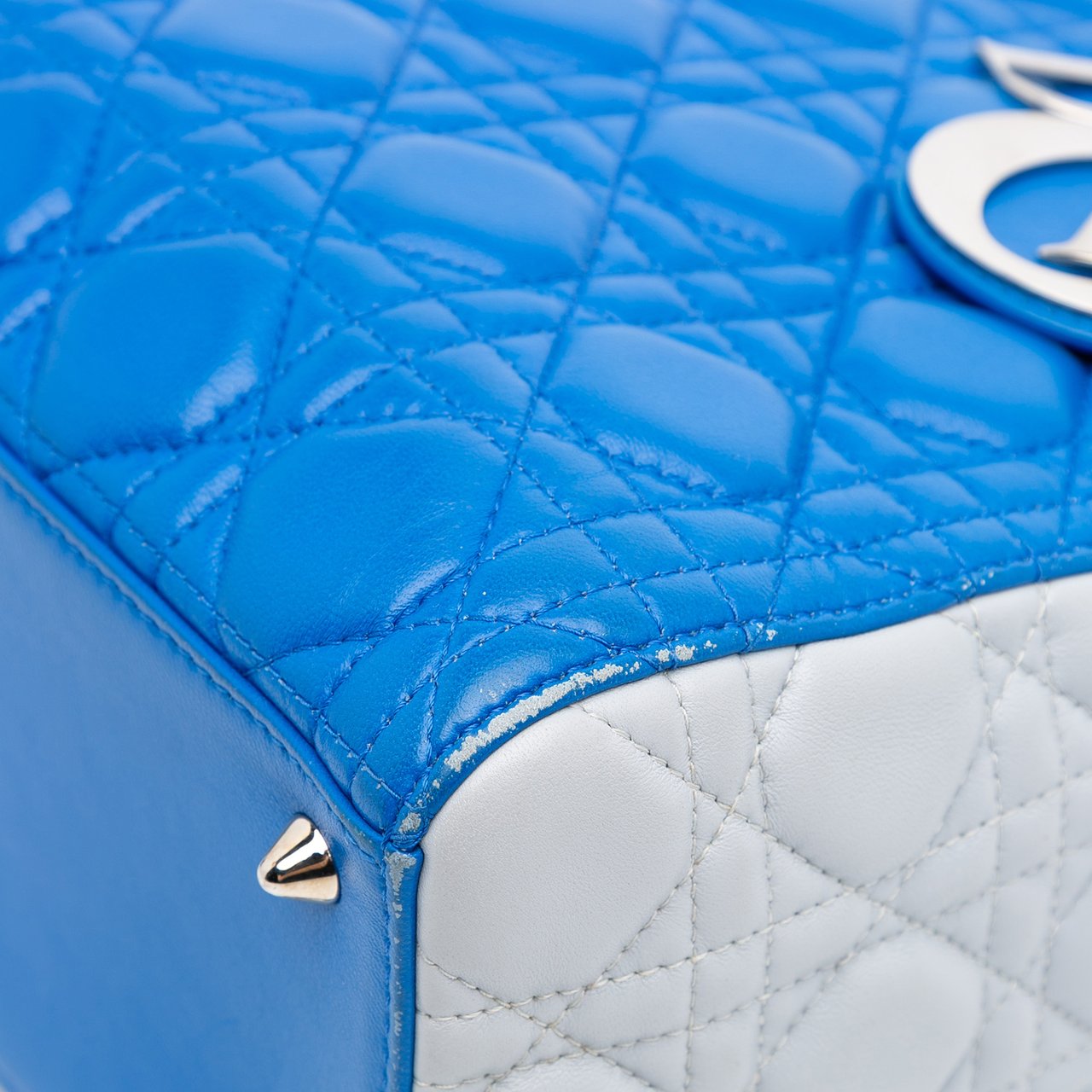 Dior Medium Bicolor Lambskin Cannage Lady Dior Blauw