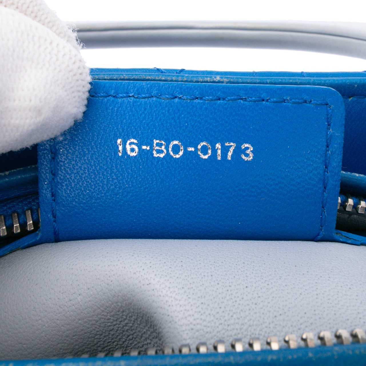 Dior Medium Bicolor Lambskin Cannage Lady Dior Blauw