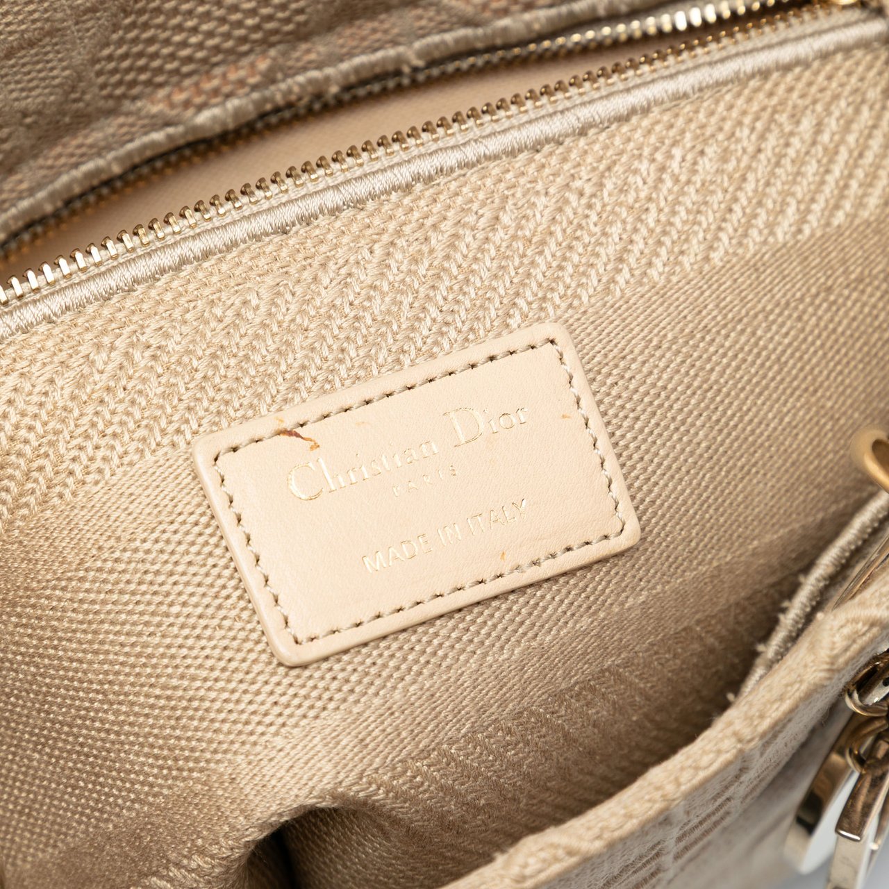 Dior Medium Canvas Cannage Lady D Lite Bruin