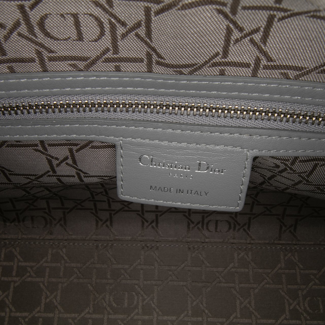 Dior Large Lambskin Cannage Lady Dior Grijs