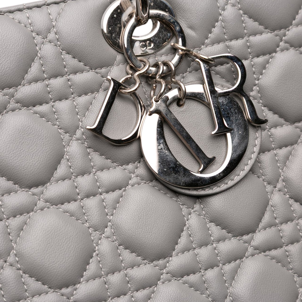 Dior Large Lambskin Cannage Lady Dior Grijs
