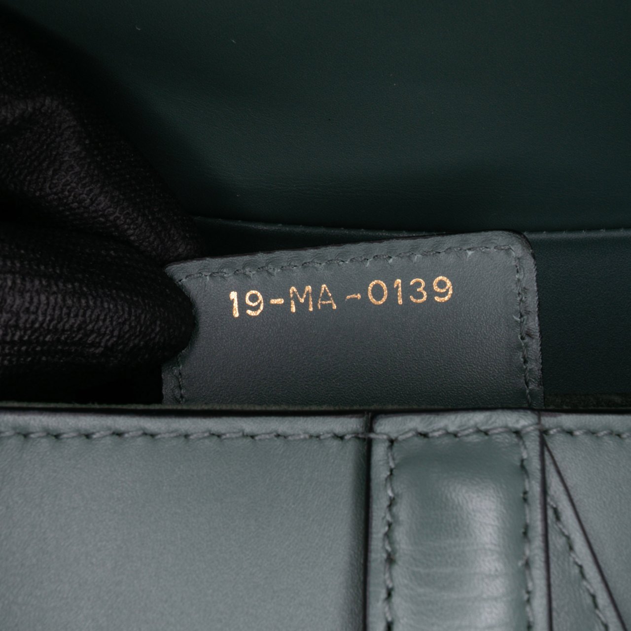 Dior Calfskin Saddle Bag Groen