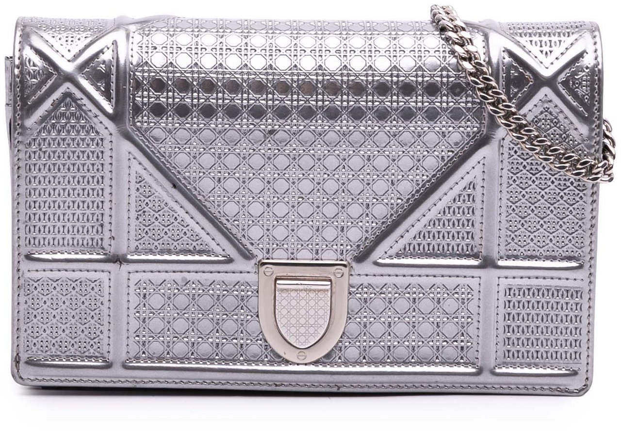 Dior Metallic Patent Microcannage Diorama Wallet on Chain Zilver