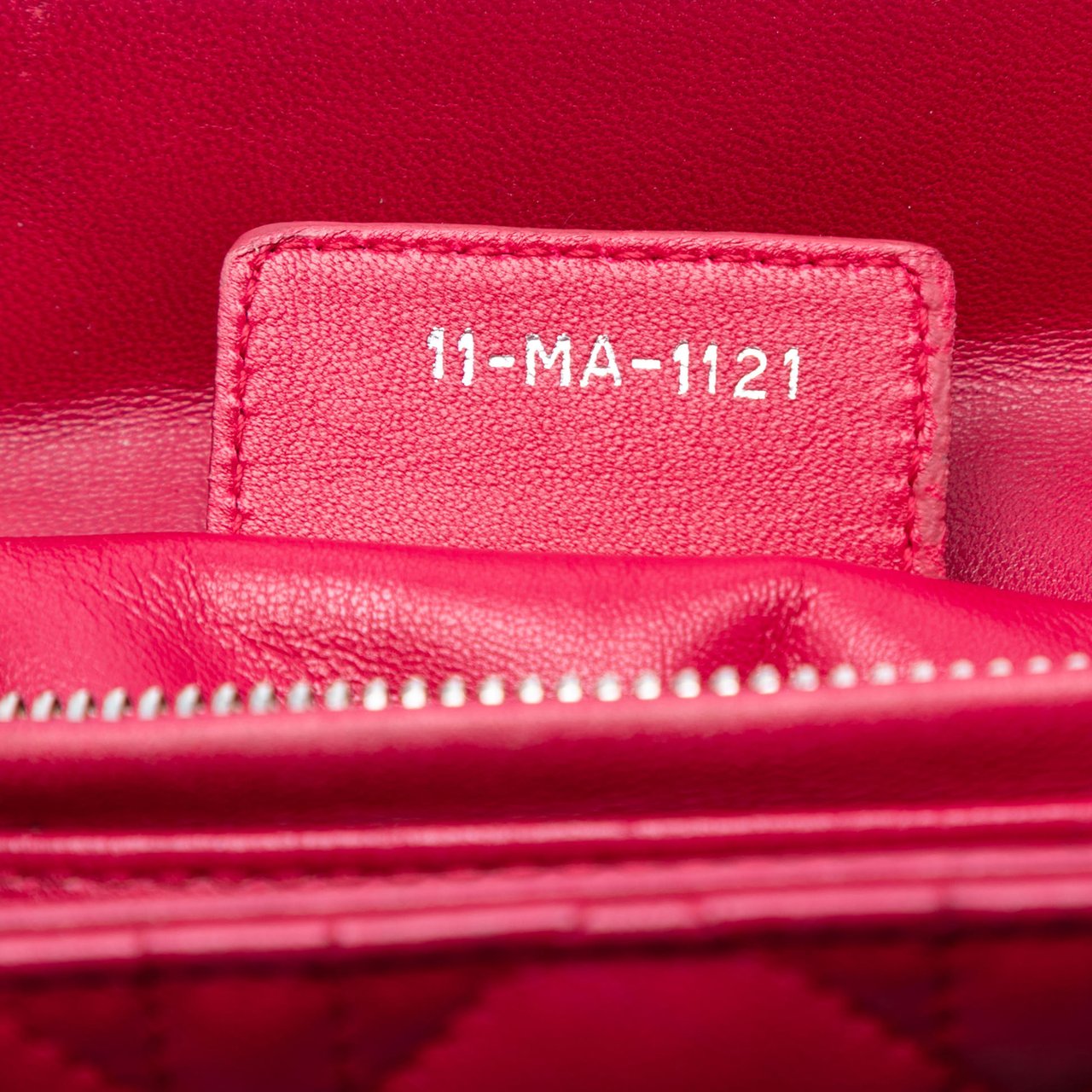 Dior Medium Lambskin Cannage Pearl Lady Dior Rood