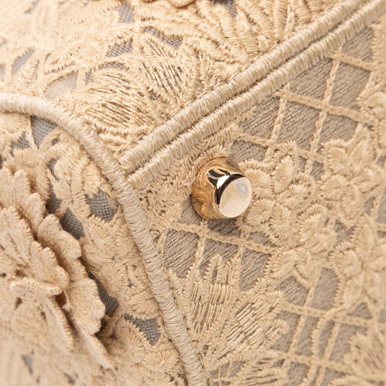 Dior Medium Embroidered Lace 3D Macrame Lady D Lite Bruin