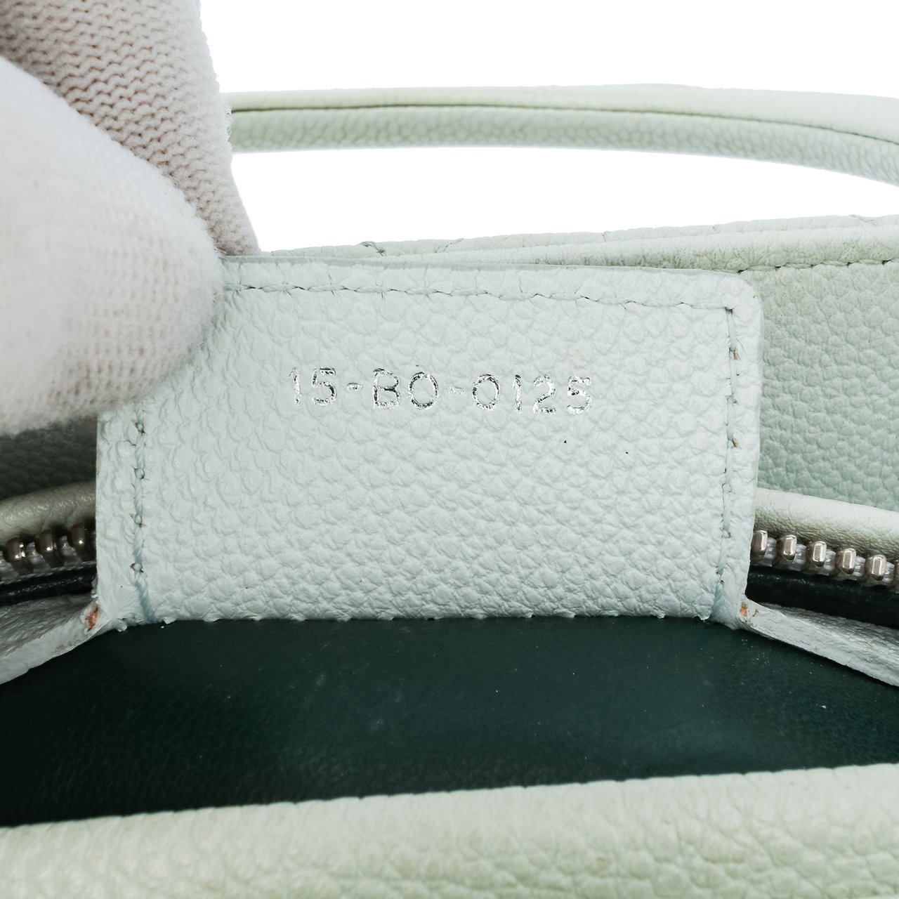 Dior Medium Calfskin Cannage Lady Dior Wit