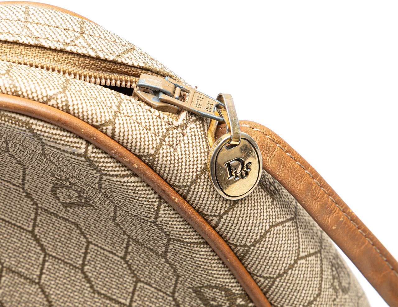 Dior Honeycomb Coated Canvas Crossbody Bruin