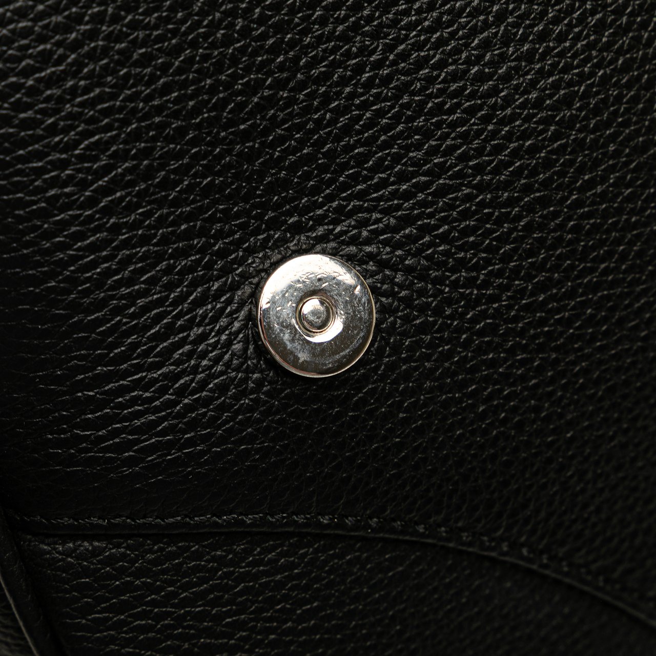 Dior Kim Jones Grained Calfskin Saddle Bag Zwart