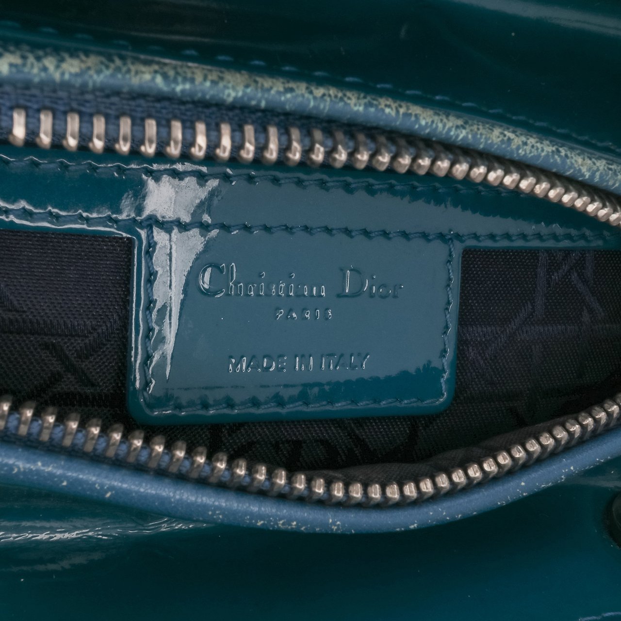 Dior Medium Patent Cannage Lady Dior Blauw