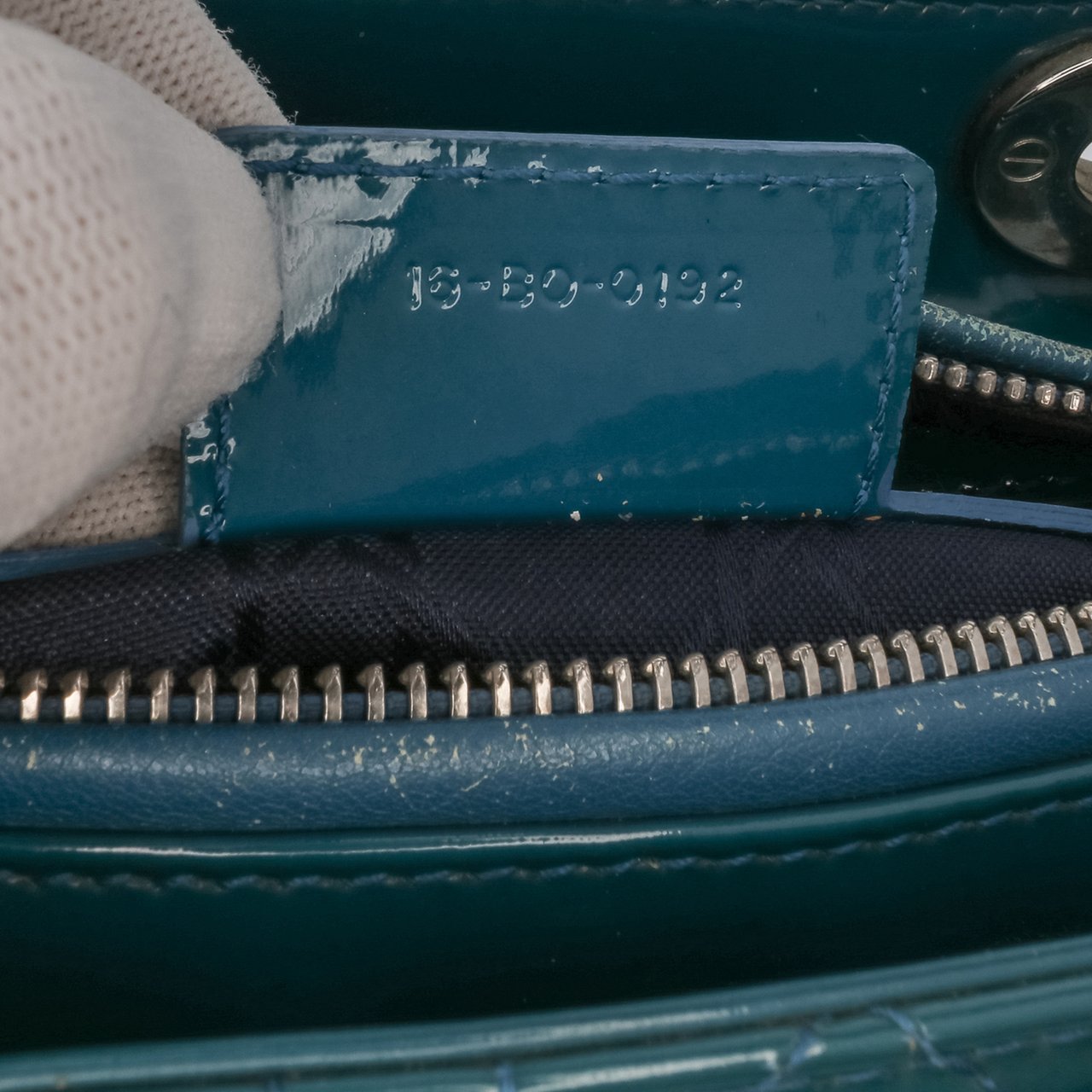 Dior Medium Patent Cannage Lady Dior Blauw