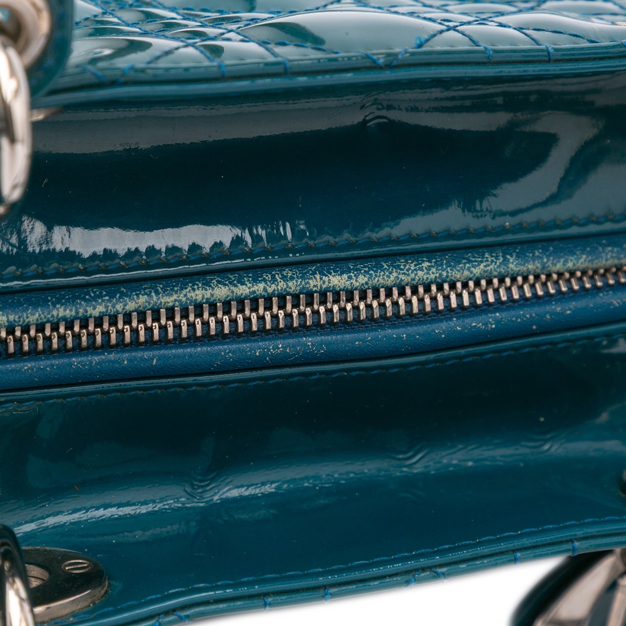 Dior Medium Patent Cannage Lady Dior Blauw