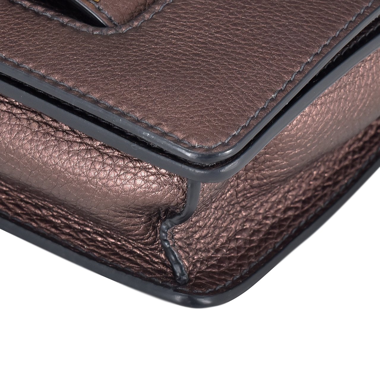 Dior Medium J'Adior Chain Flap Bruin