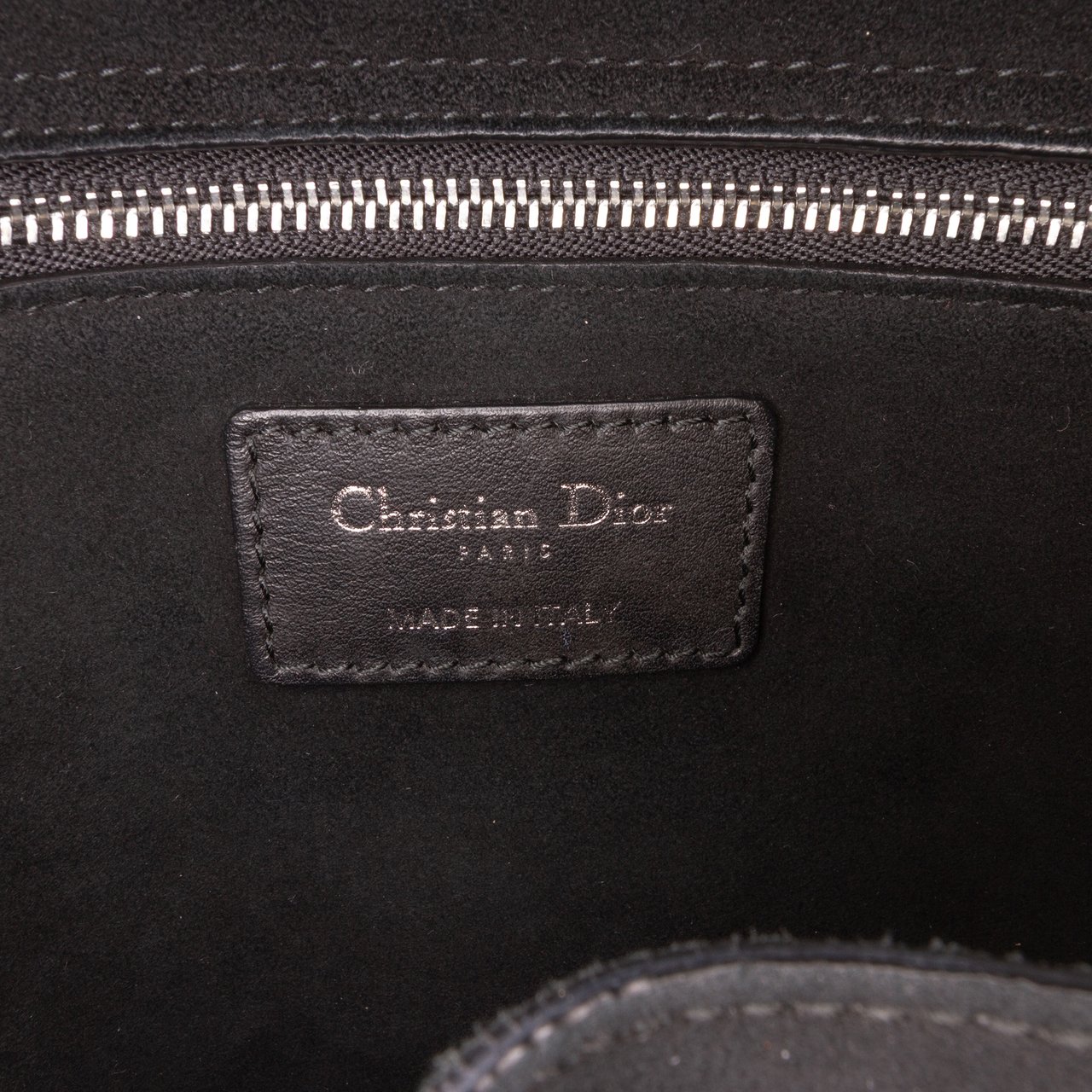 Dior Medium Calfskin Cannage Embossed Flower Studded Supple Lady Dior Zwart