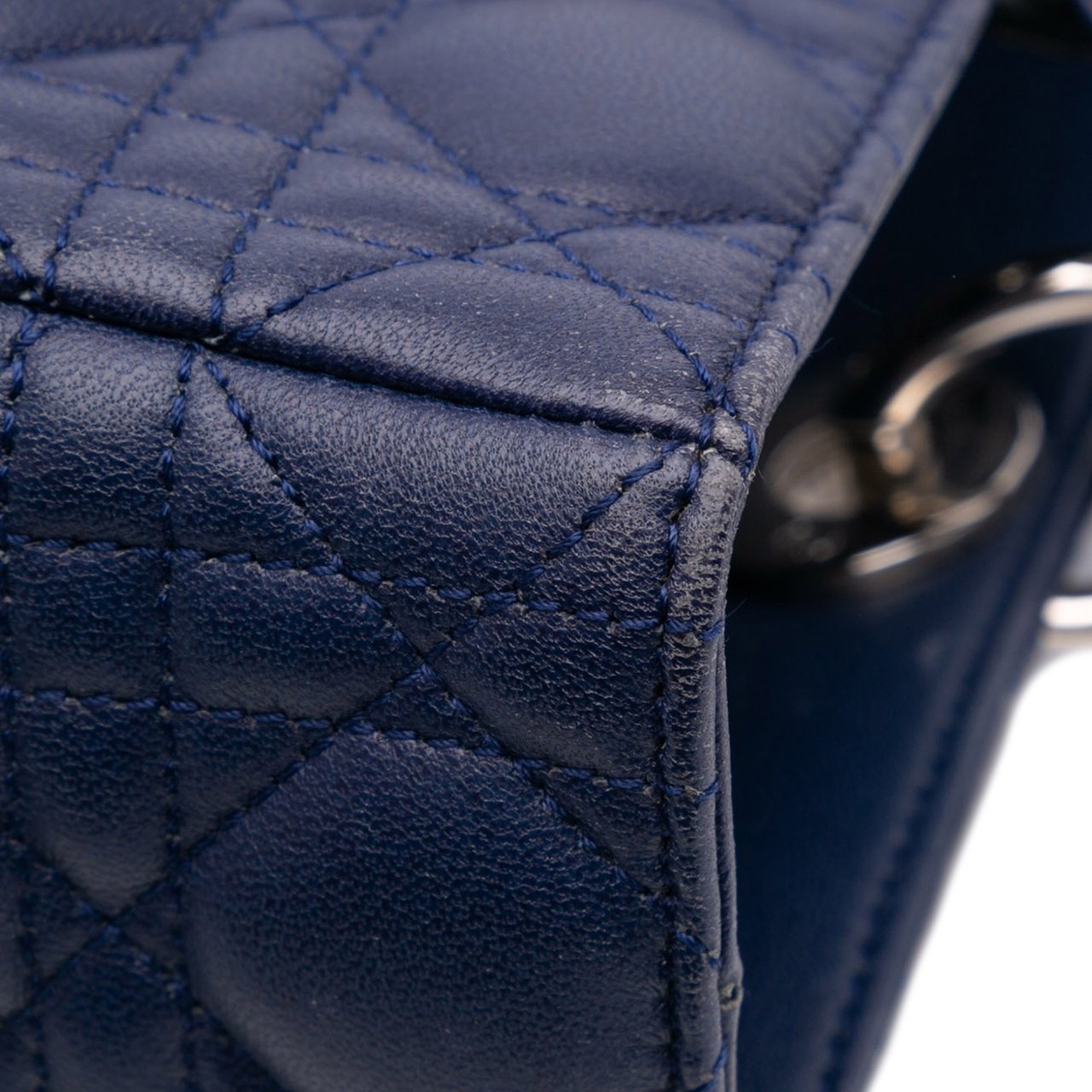 Dior Large Lambskin Cannage Lady Dior Blauw
