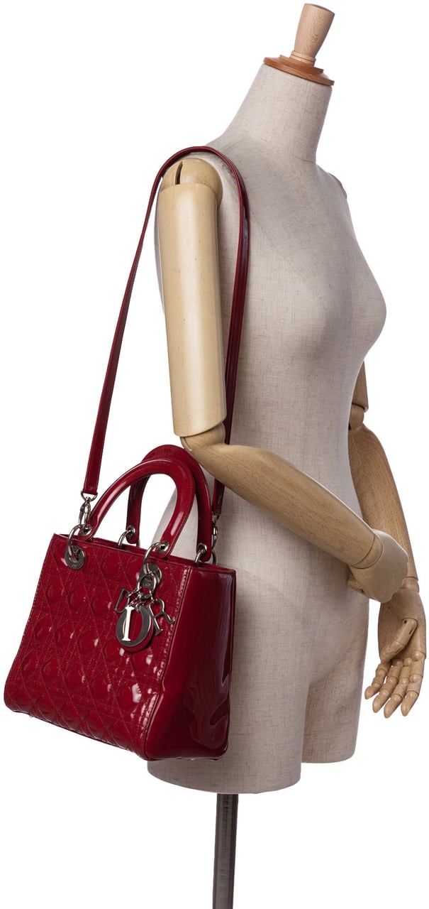 Dior Medium Patent Cannage Lady Dior Rood