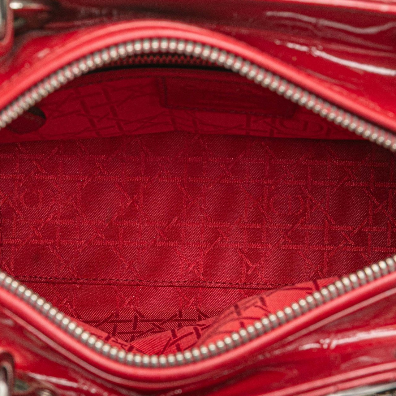 Dior Medium Patent Cannage Lady Dior Rood