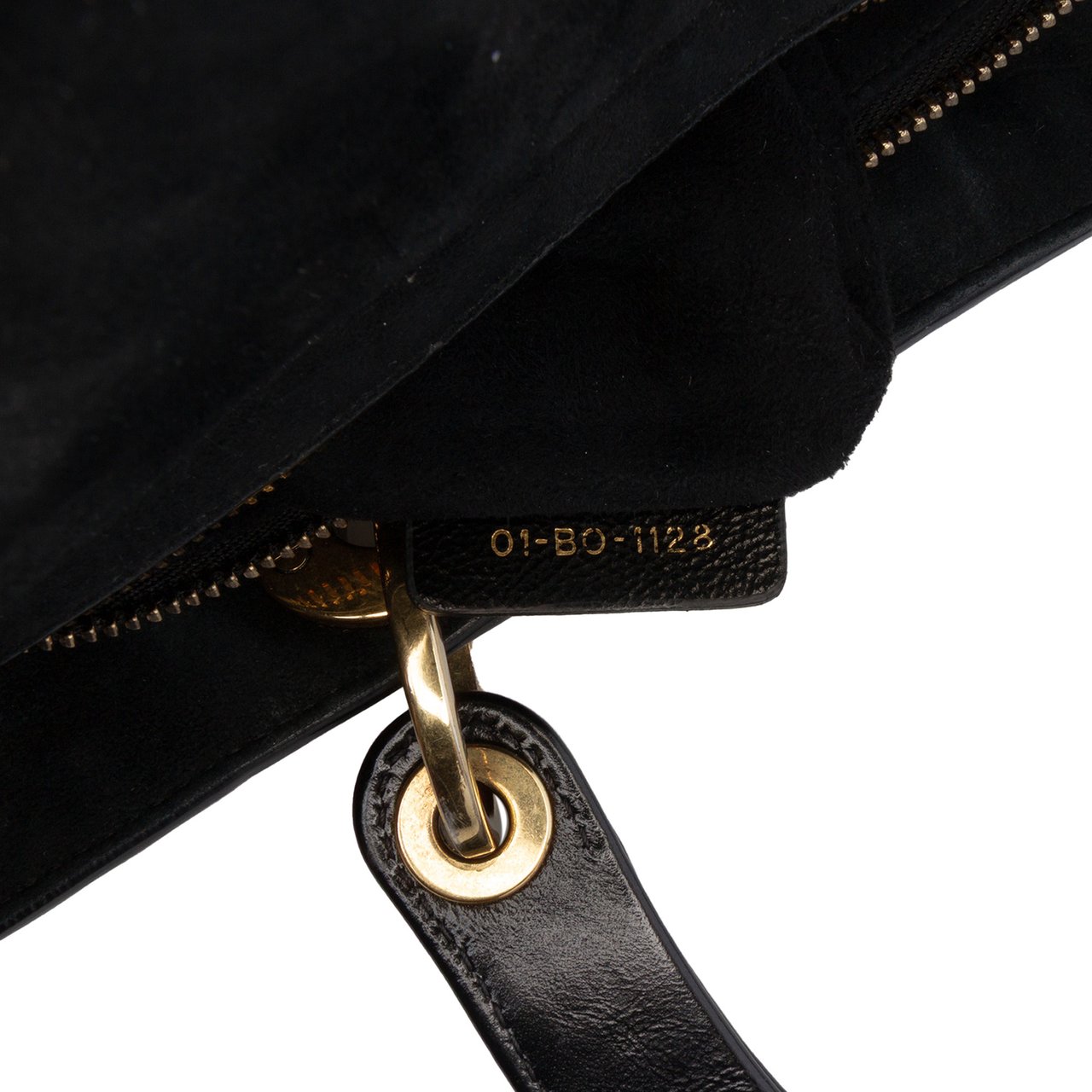 Dior Large Crinkled Patent Cannage Lady Dior Zwart