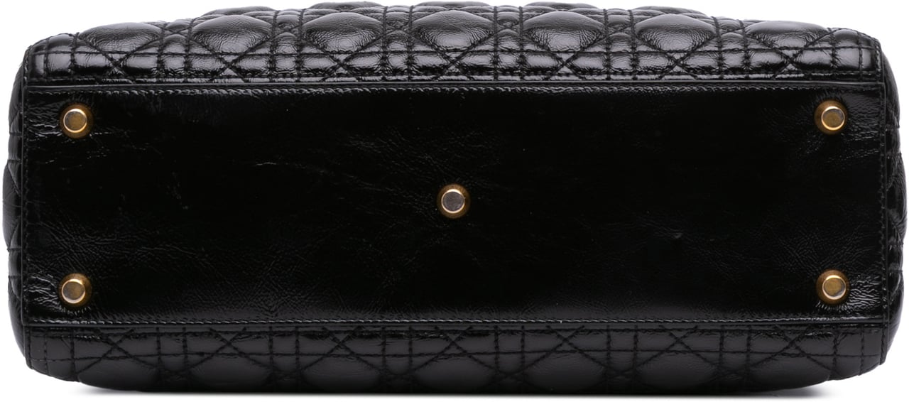 Dior Large Crinkled Patent Cannage Lady Dior Zwart
