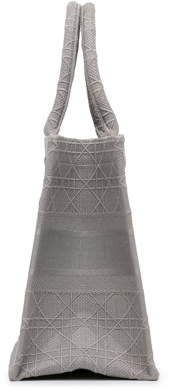 Dior Medium Cannage Embroidered Book Tote Grijs