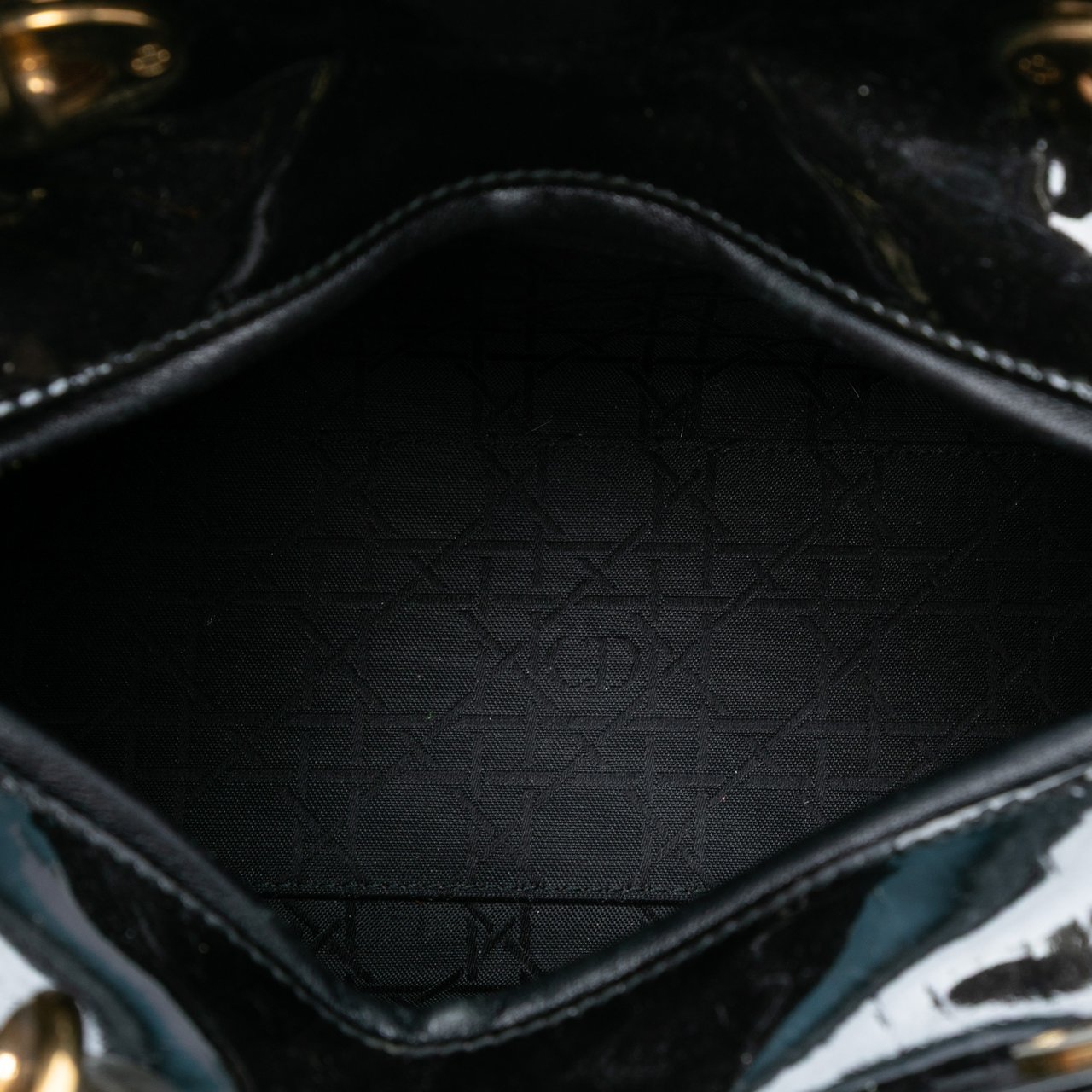 Dior Medium Patent Cannage Lady Dior Zwart