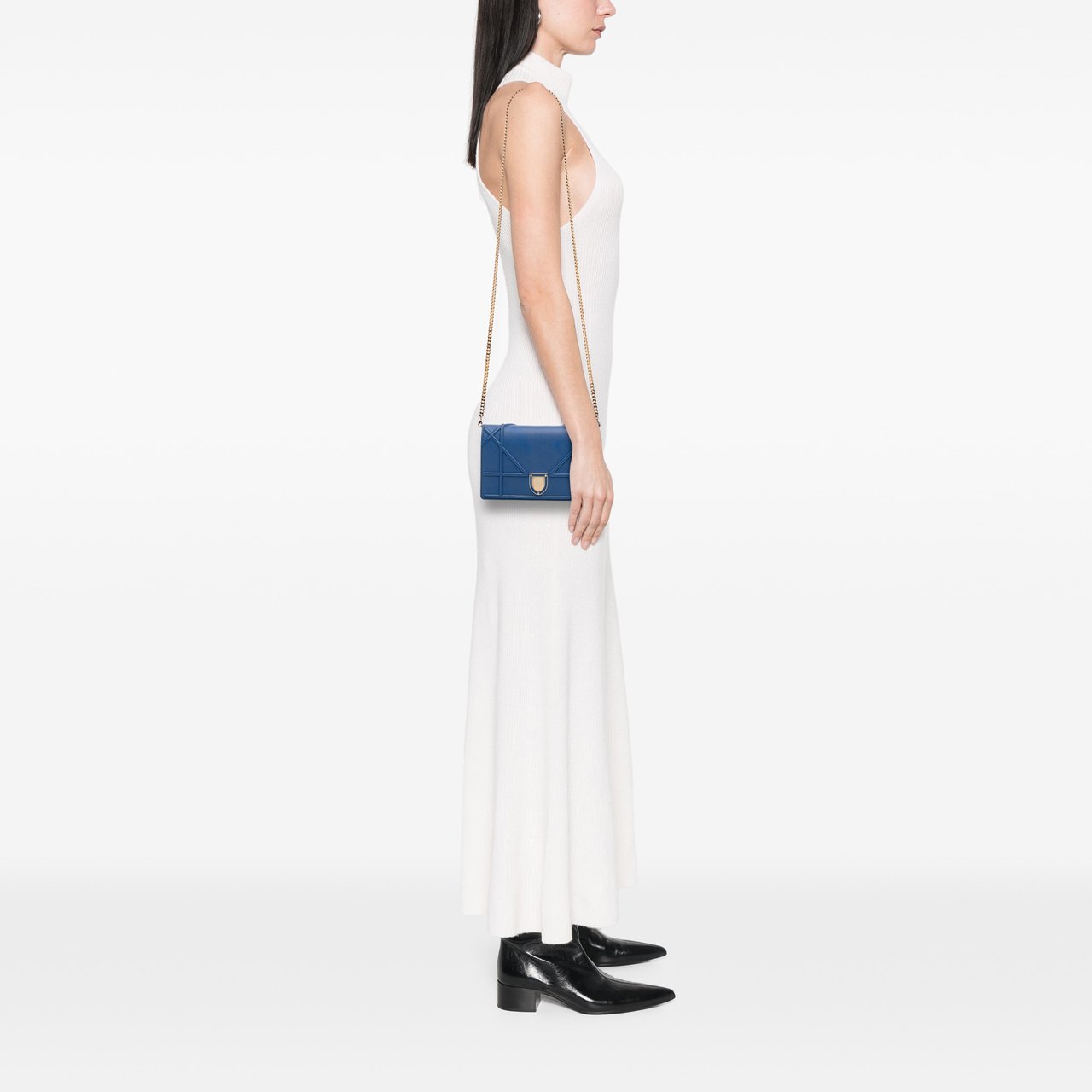 Dior Grained Calfskin Diorama Wallet on Chain Blauw