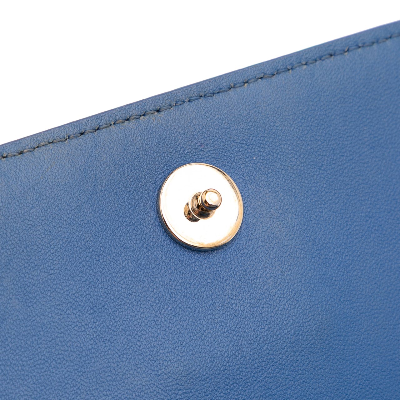 Dior Grained Calfskin Diorama Wallet on Chain Blauw