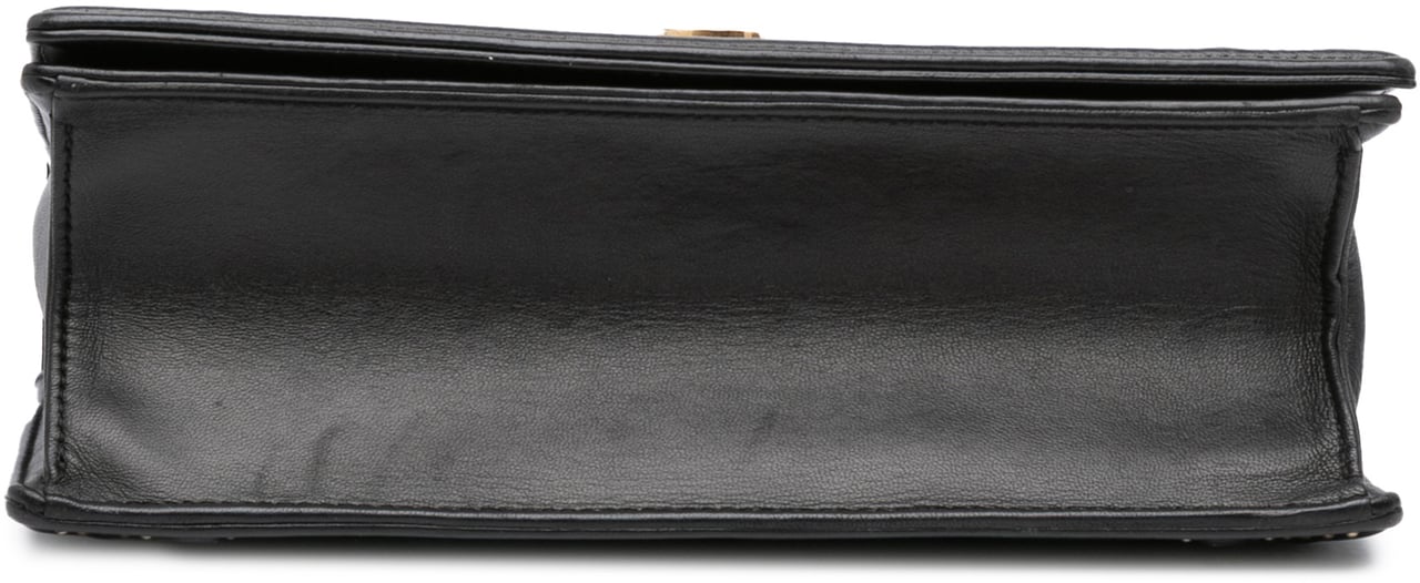 Dior Medium Studded Lambskin Diorama Flap Zwart