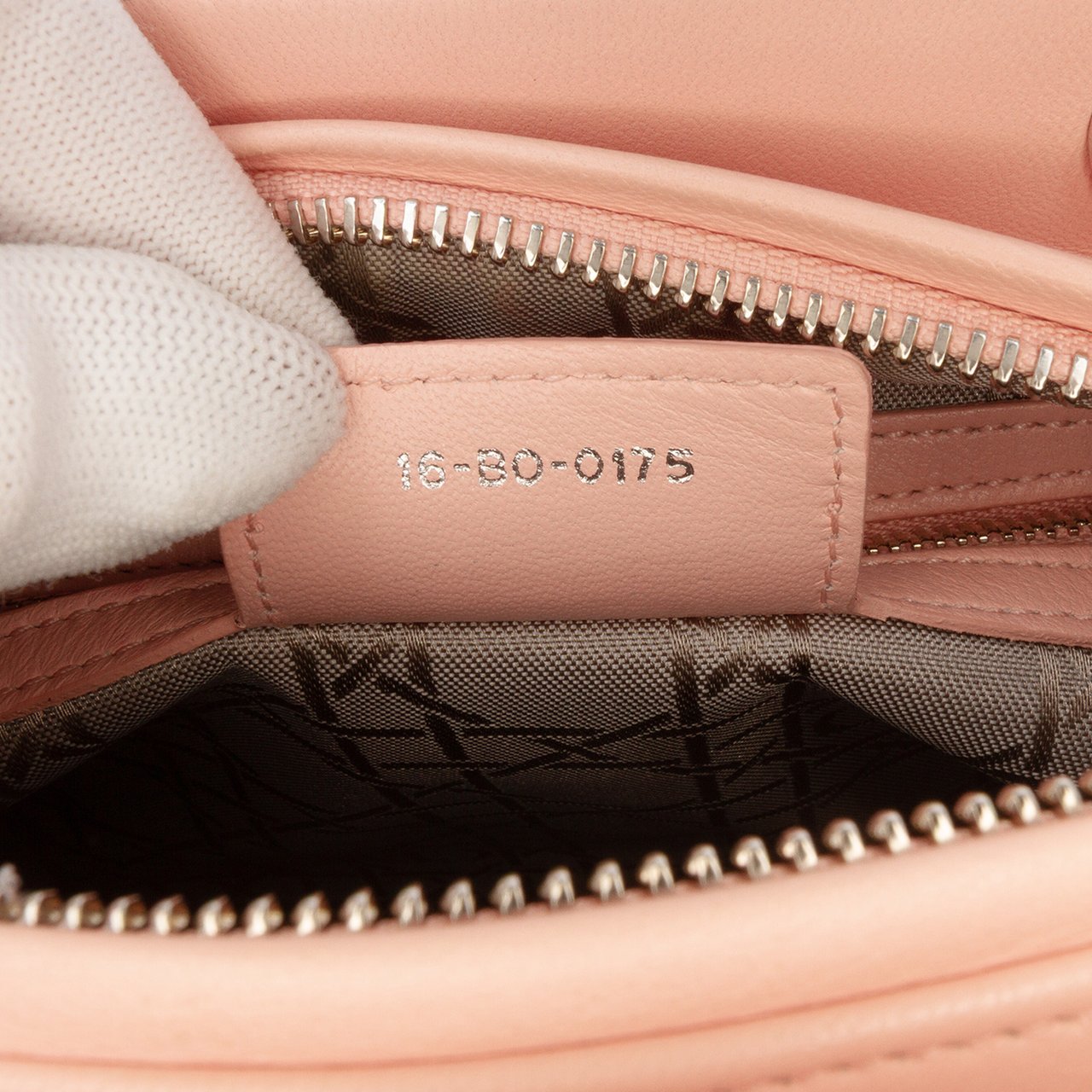 Dior Medium Lambskin Cannage Lady Dior Roze