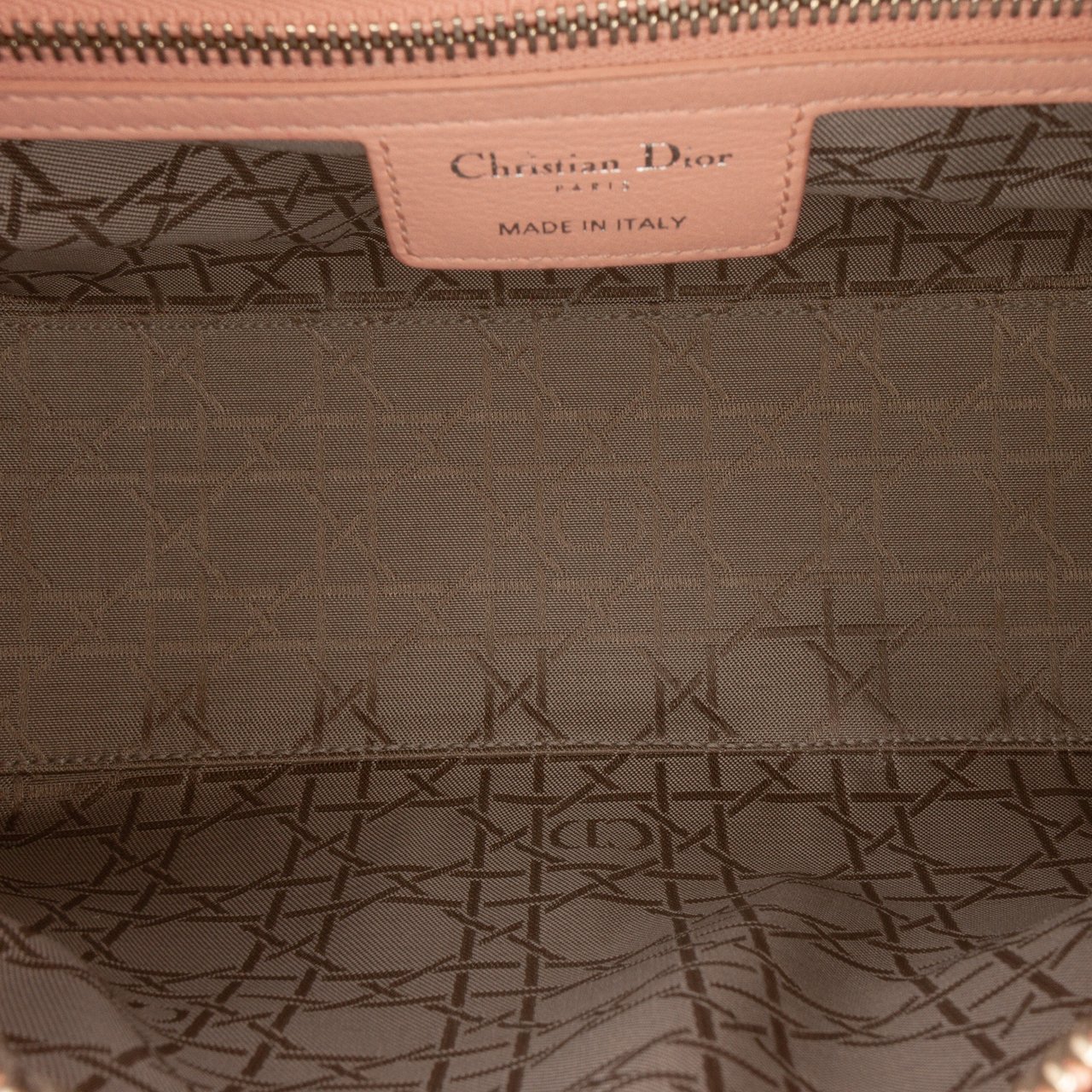 Dior Medium Lambskin Cannage Lady Dior Roze