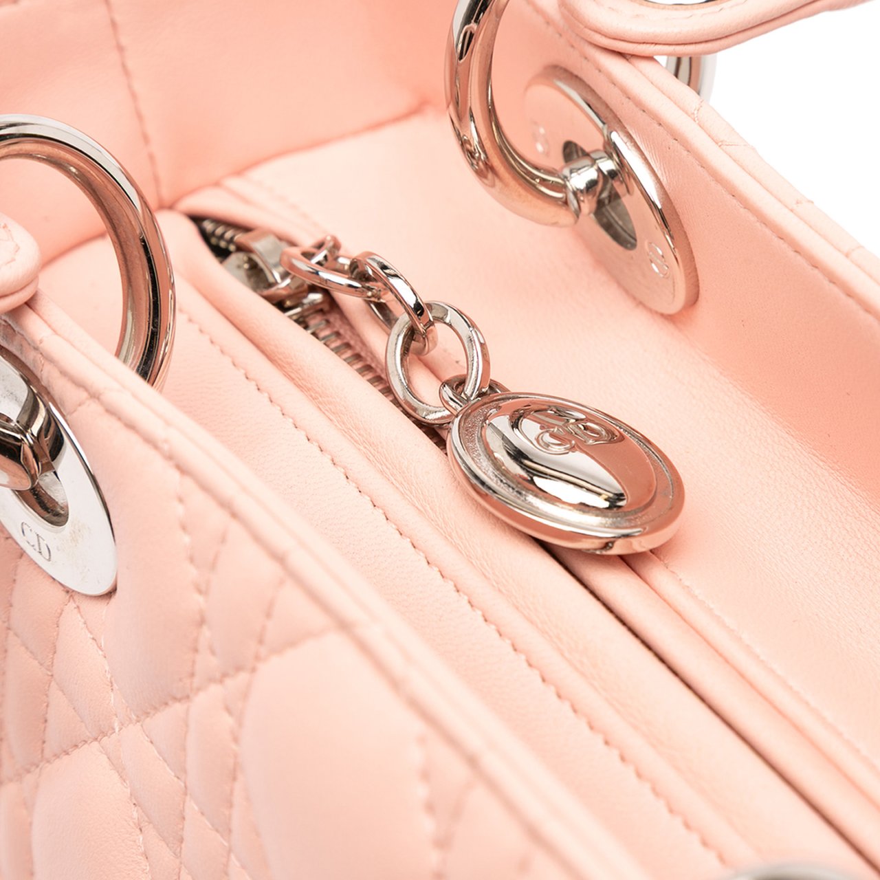 Dior Medium Lambskin Cannage Lady Dior Roze