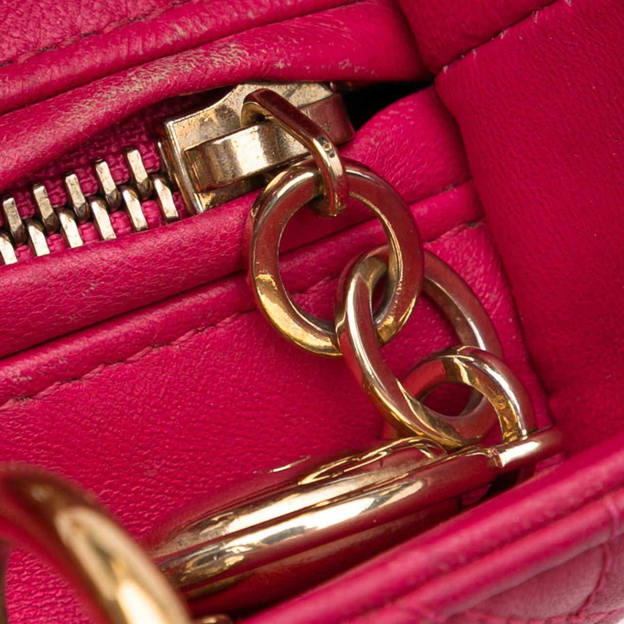 Dior Medium Lambskin Cannage Lady Dior Roze