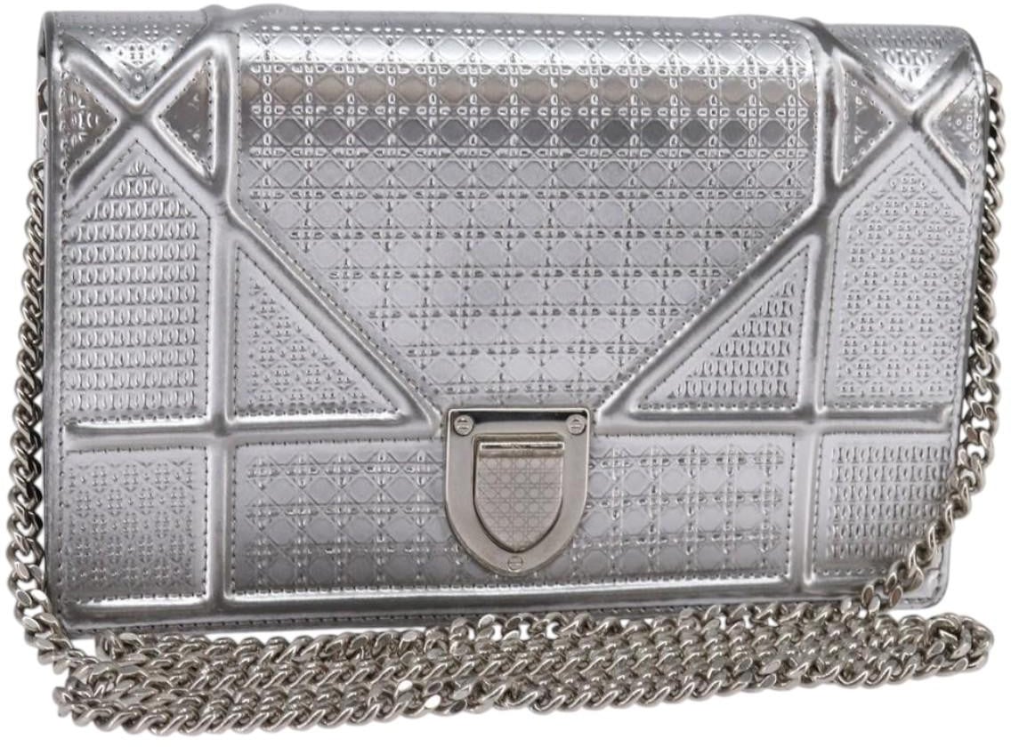 Dior Christian Dior Diorama Wallet on Chain Metallic Distressed Calfskin Zilver