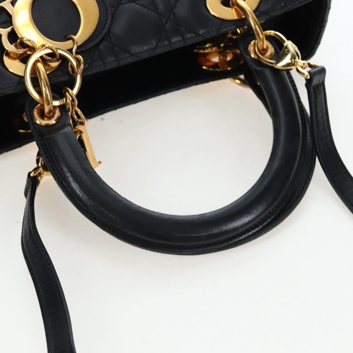 Dior Christian Dior Lady Dior Cannage Quilt Lambskin Medium Zwart