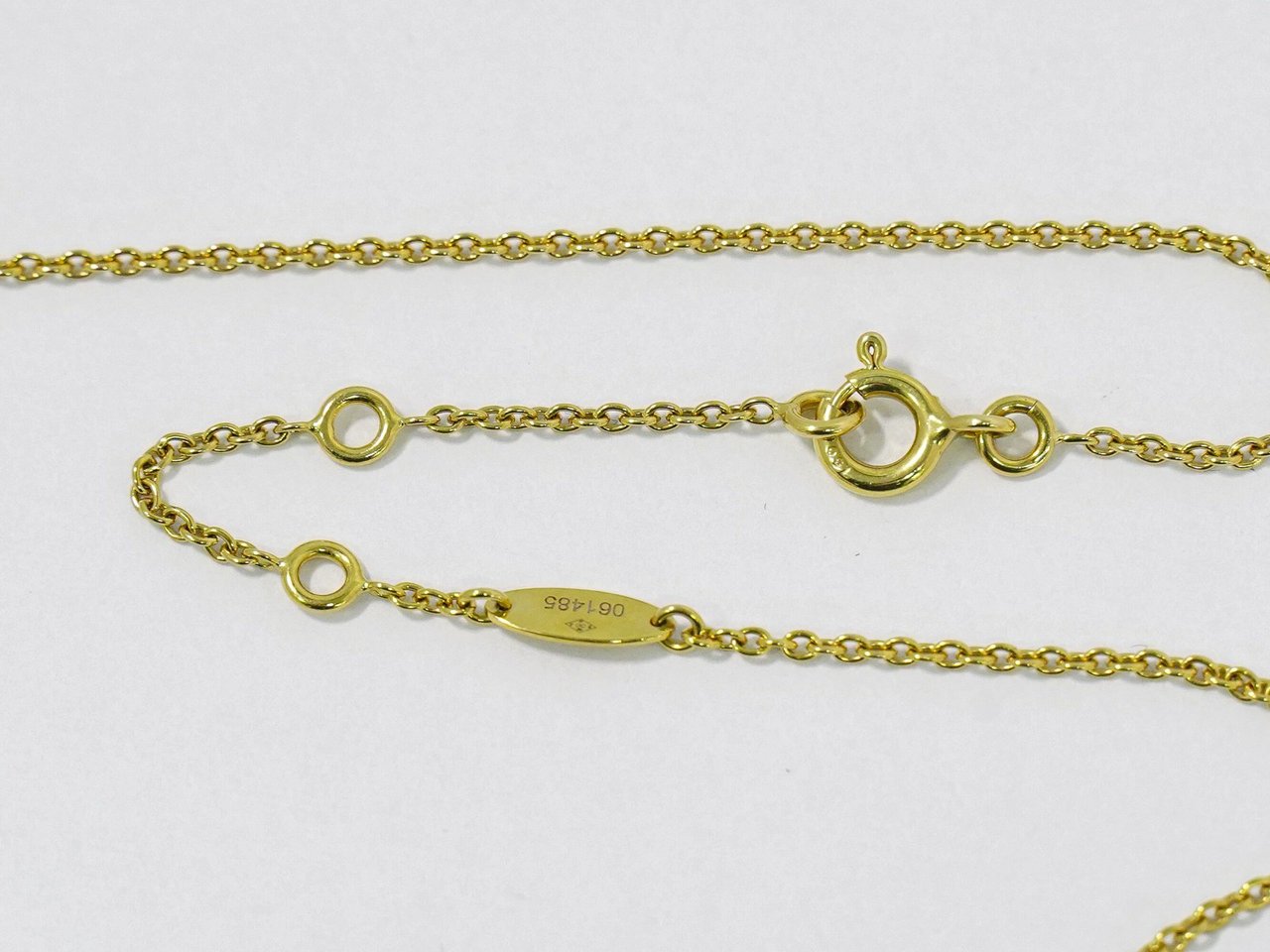 Dior Christian Dior Rose des Vents Necklace 18K Yellow Gold with Diamond and Malachite 12mm Goud