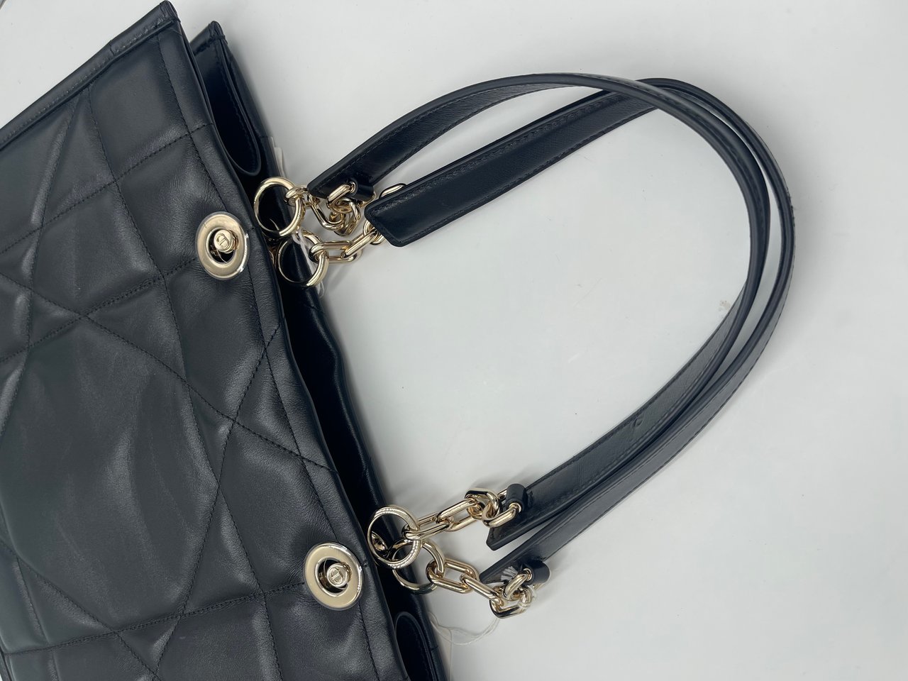 Dior Christian Dior Essential Tote Archicannage Quilt Calfskin Large Zwart