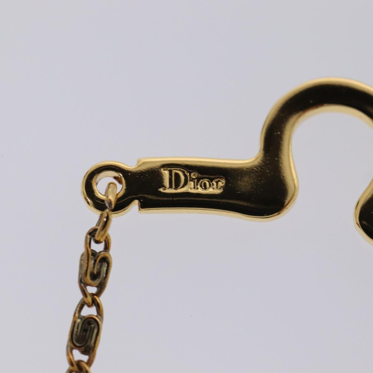 Dior Christian Dior CD Pendant Metal Goud