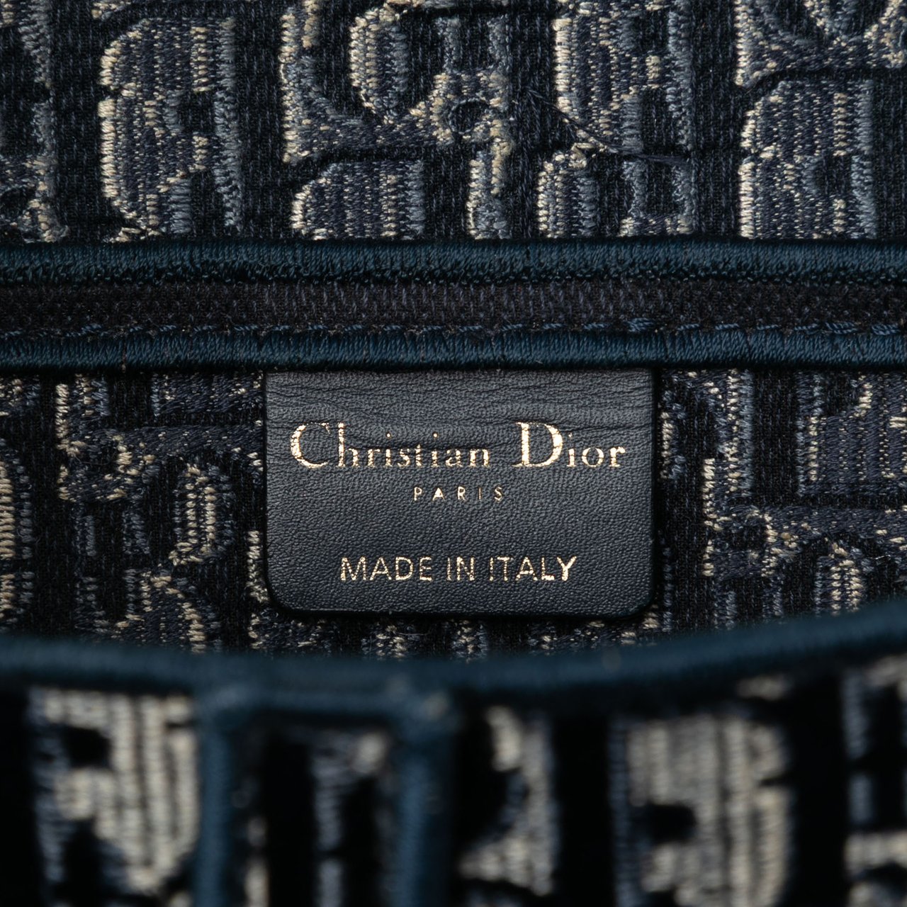 Dior Oblique Embroidered Velvet Saddle Bag Blauw
