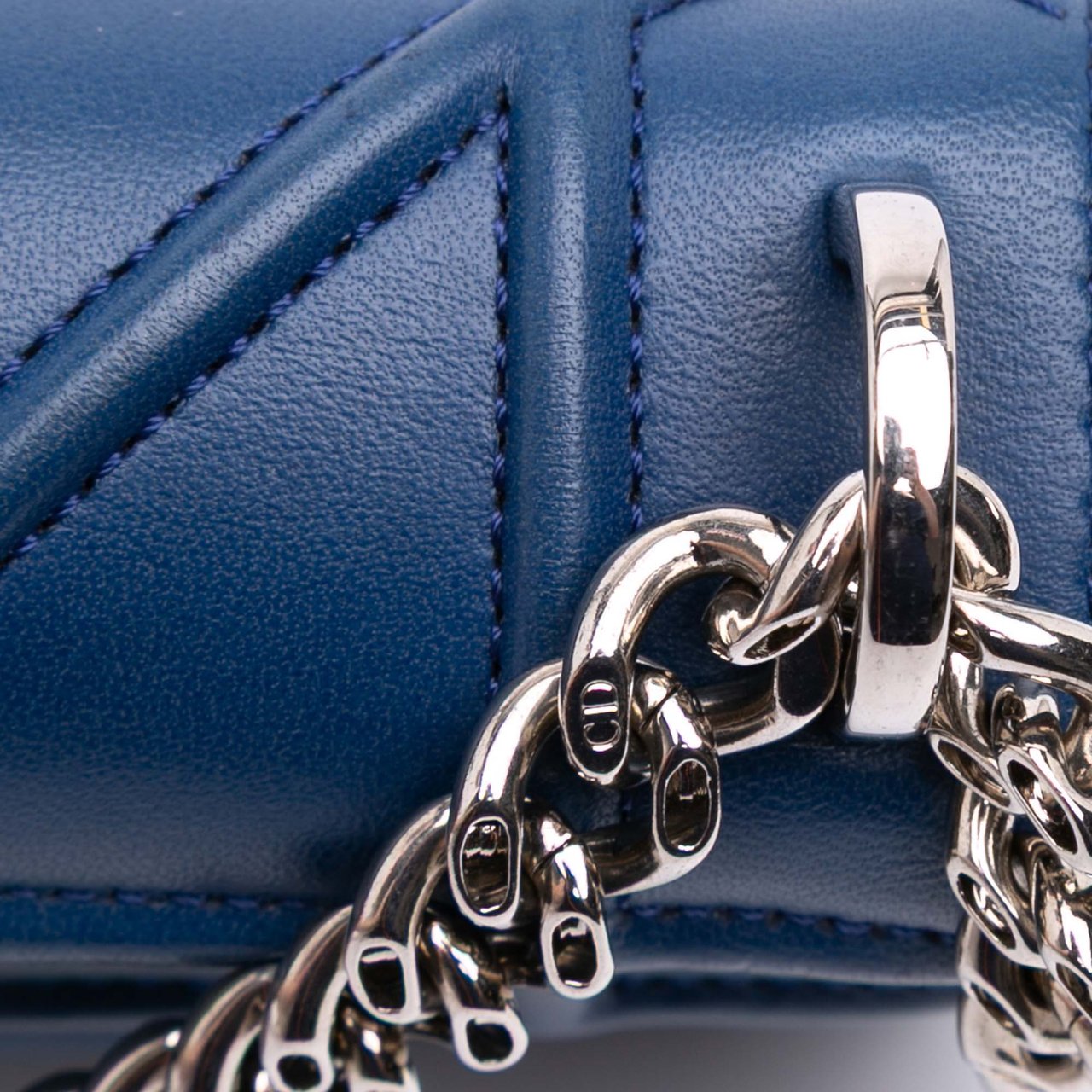 Dior Mini Lambskin Diorama Flap Blauw