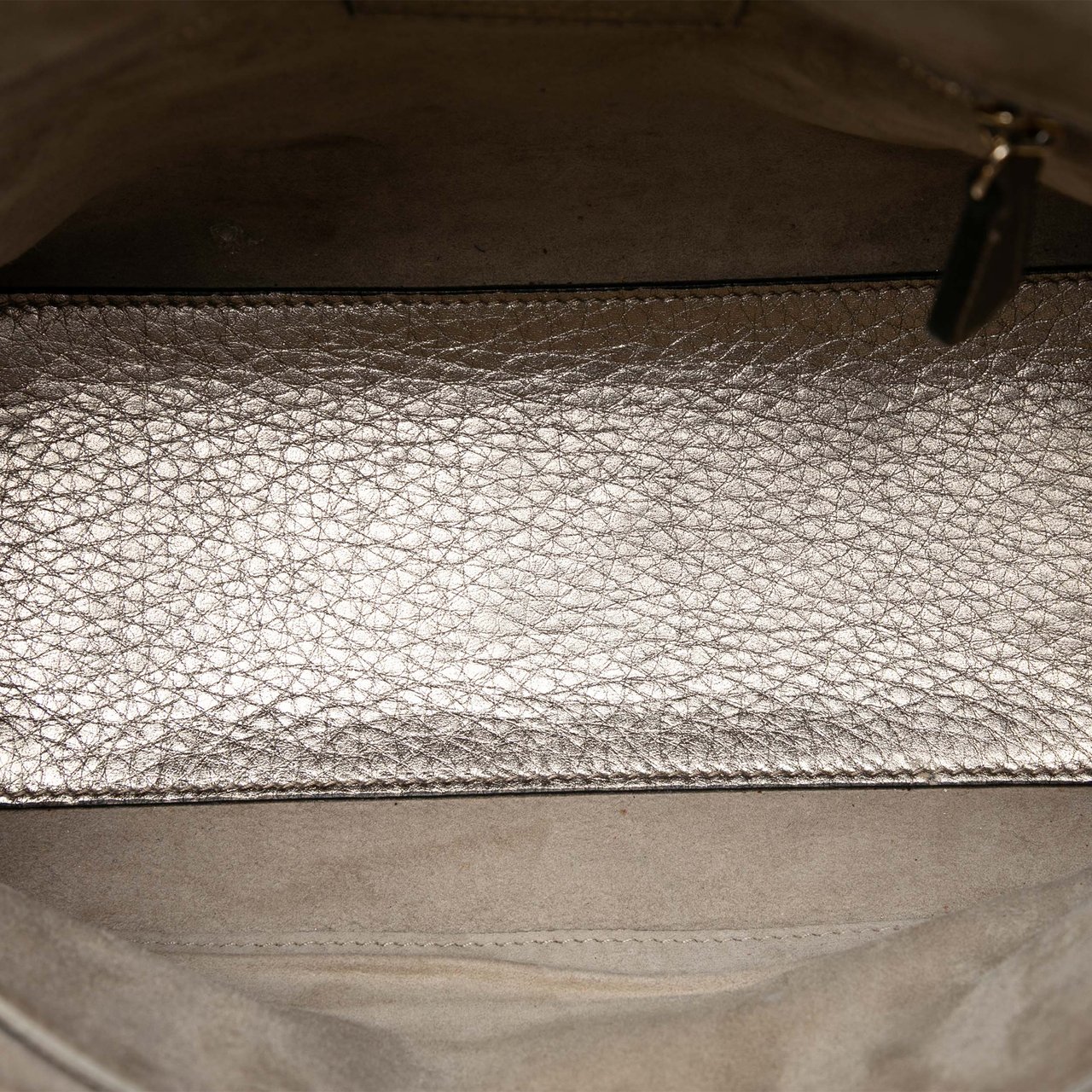 Dior Medium Metallic Grained Calfskin Cannage Supple Lady Dior Goud