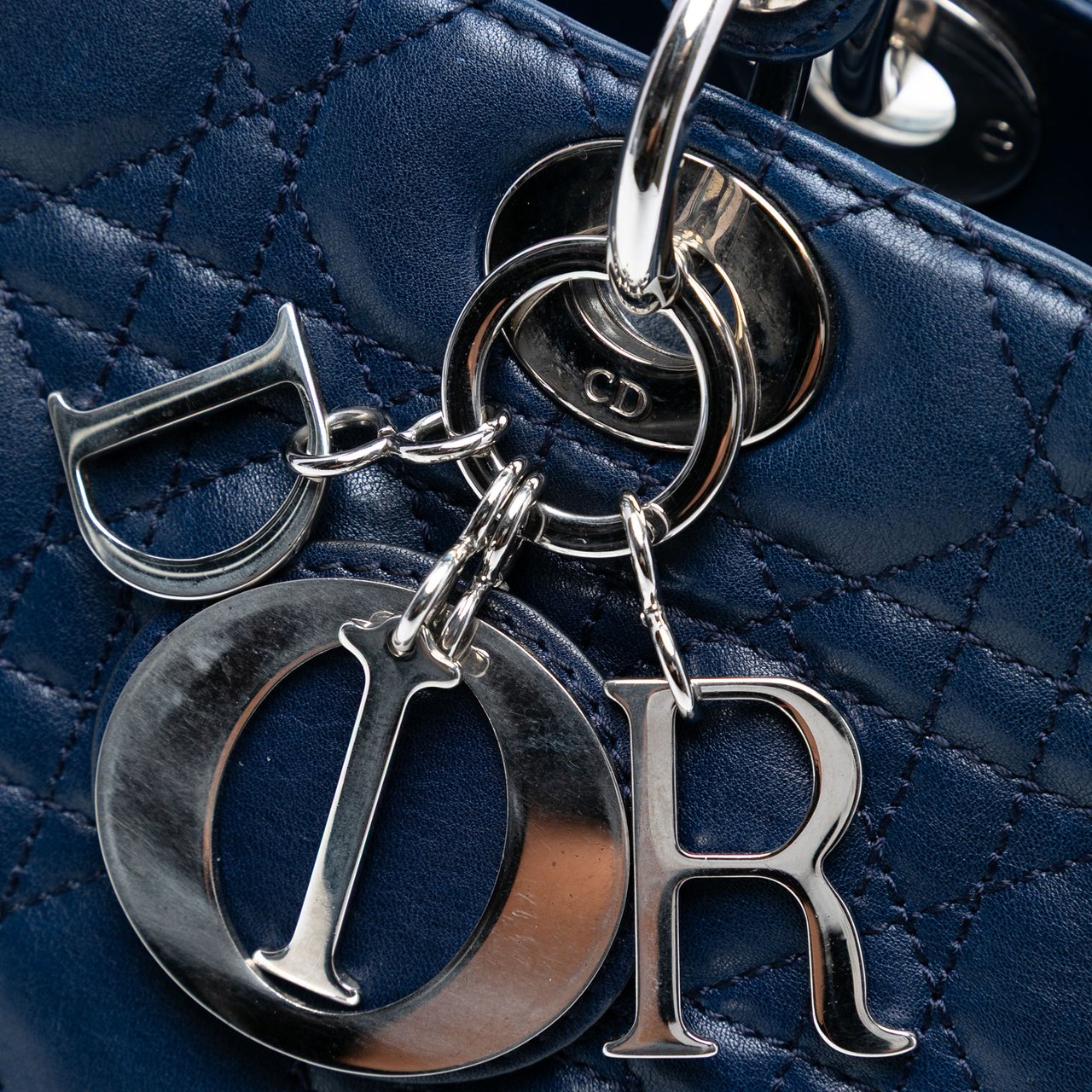Dior Large Lambskin Cannage Lady Dior Blauw