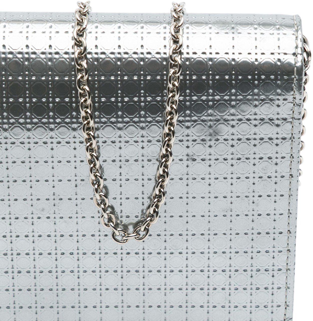 Dior Metallic Patent Microcannage Lady Dior Croisiere Chain Clutch Zilver