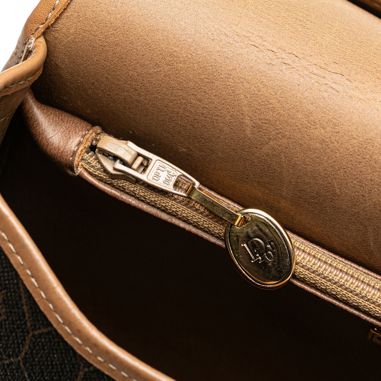 Dior Honeycomb Coated Canvas Crossbody Bruin