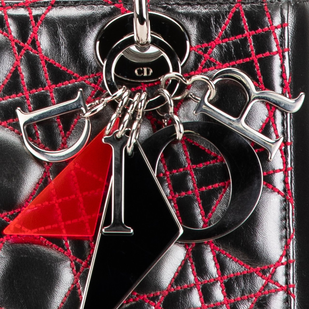 Dior Anselm Reyle Medium Metallic Lambskin Cannage Lady Dior Grijs