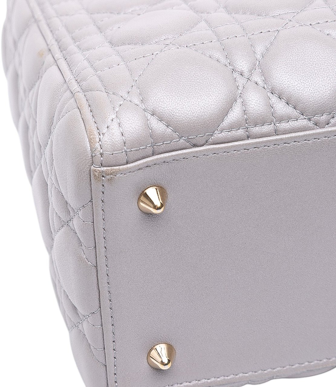Dior Medium Pearlescent Lambskin Cannage Lady Dior Grijs
