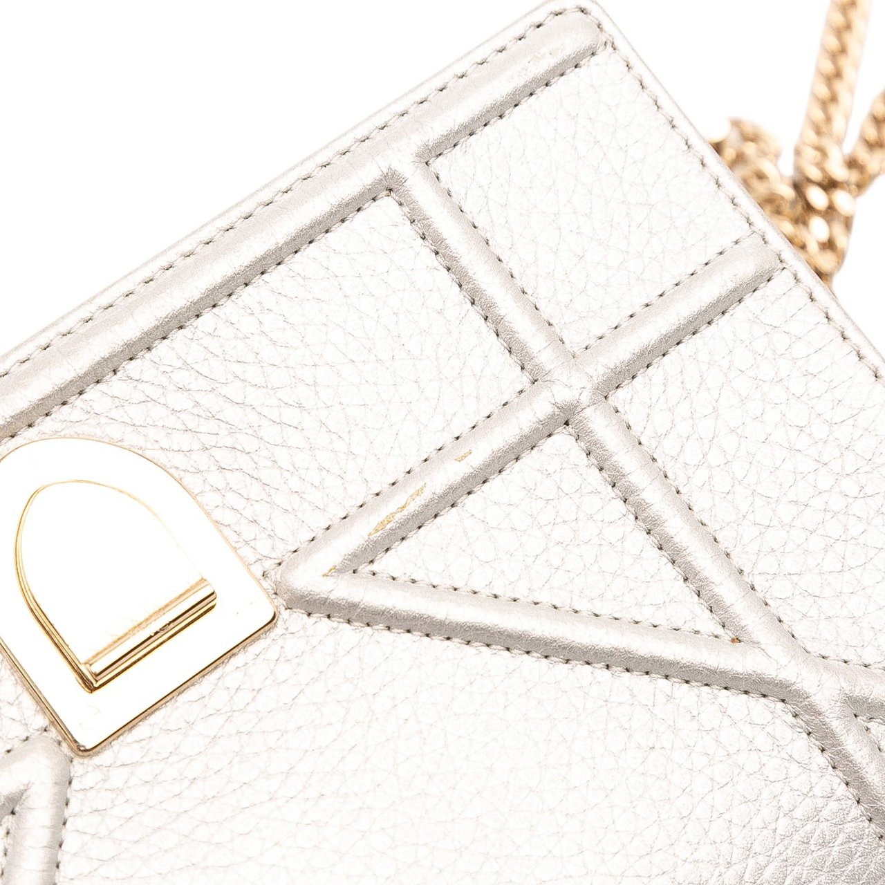 Dior Metallic Grained Calfskin Diorama Wallet On Chain Zilver